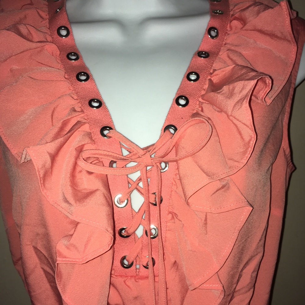 NWOT Grommet Lace Ruffle Dress Size XS